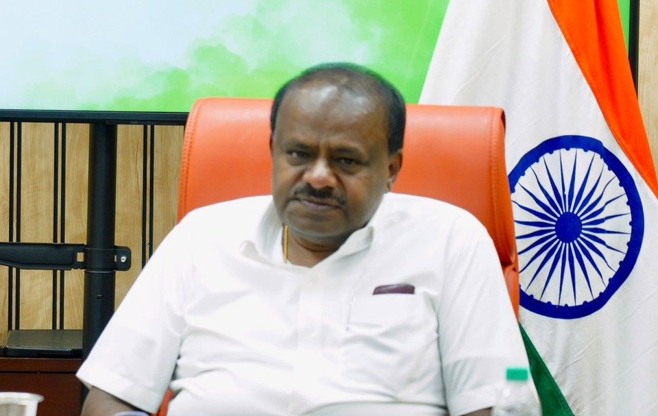 Why seek separate meeting with CJI? Kumaraswamy questions Congress leaders