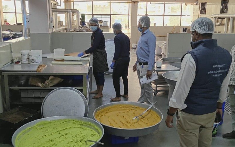 Karnataka Inspects 80 Sweet Units, Sends 125 Samples for Testing