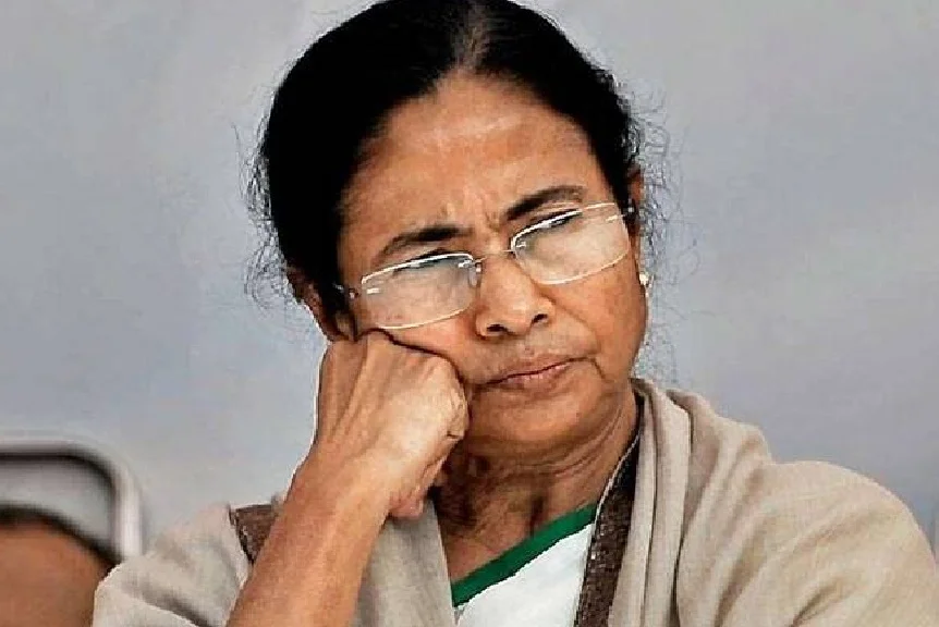 TMC Alleges Woman Tried to Attack Mamata Banerjee With Knife